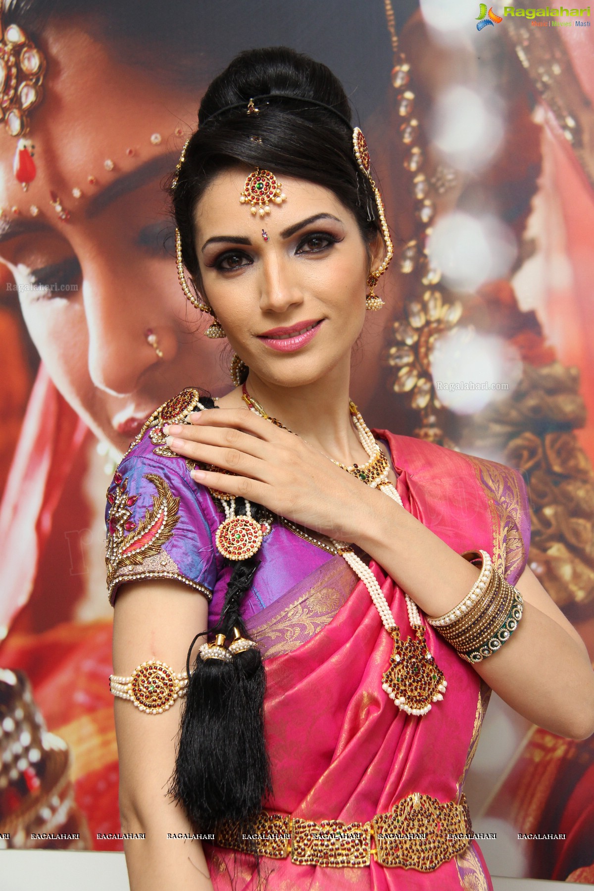 Bridal Make-up to the women of Hyderabad at Lakme, Kondapur