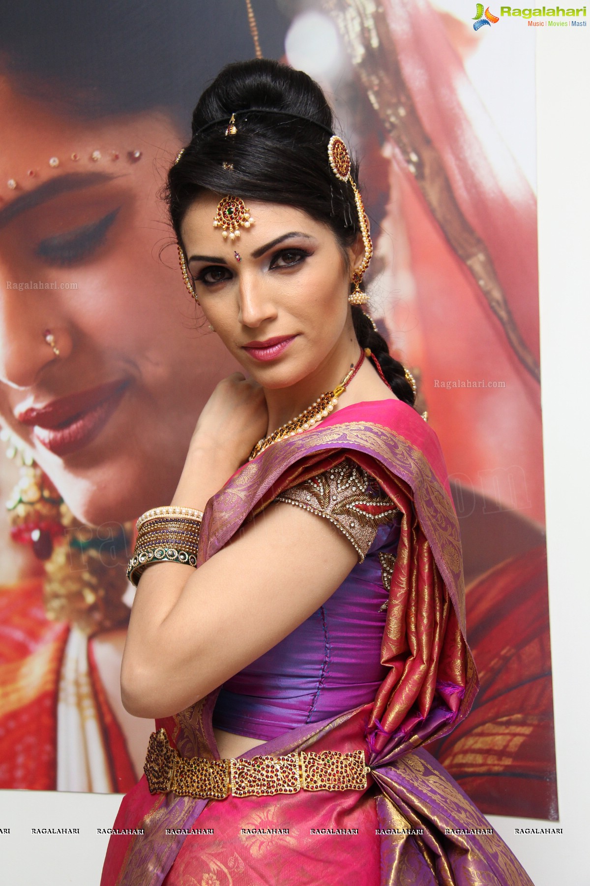 Bridal Make-up to the women of Hyderabad at Lakme, Kondapur