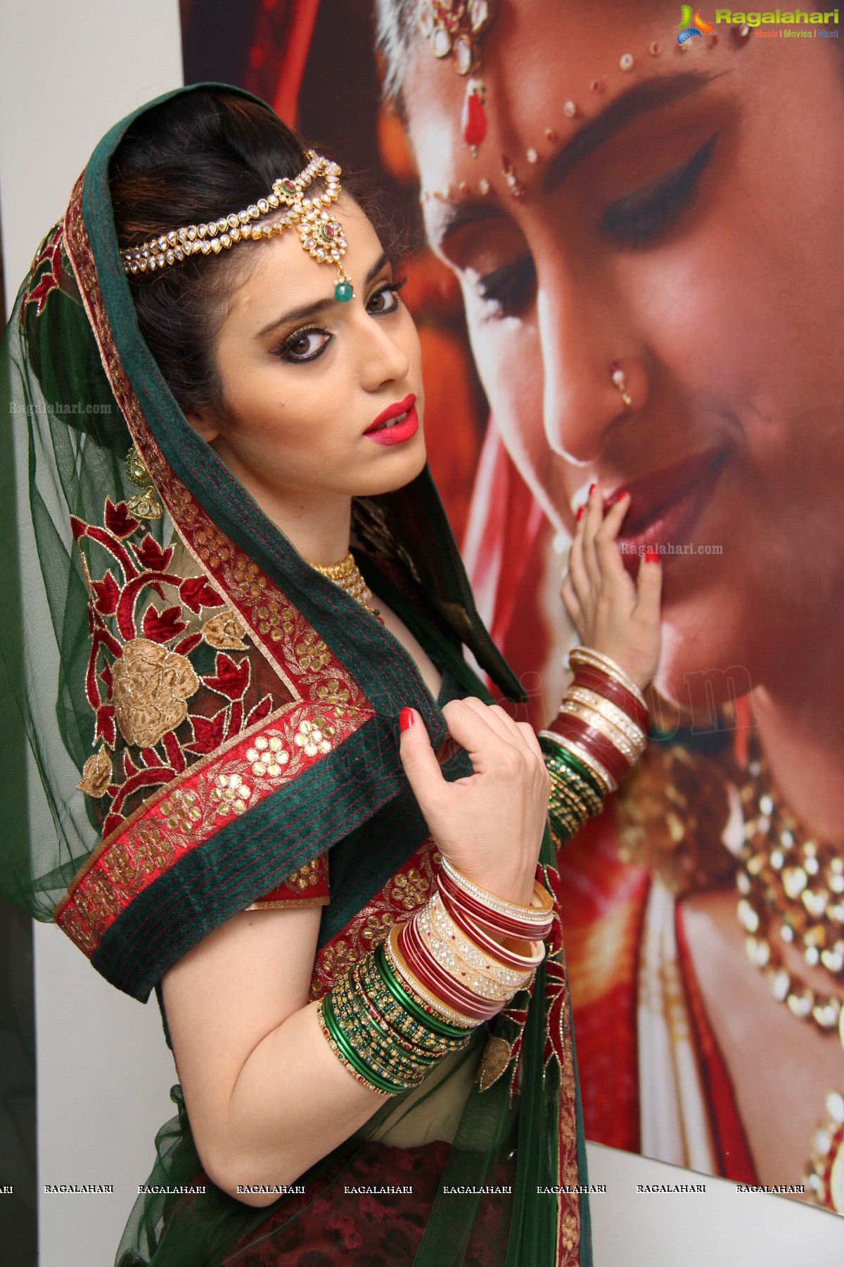 Bridal Make-up to the women of Hyderabad at Lakme, Kondapur