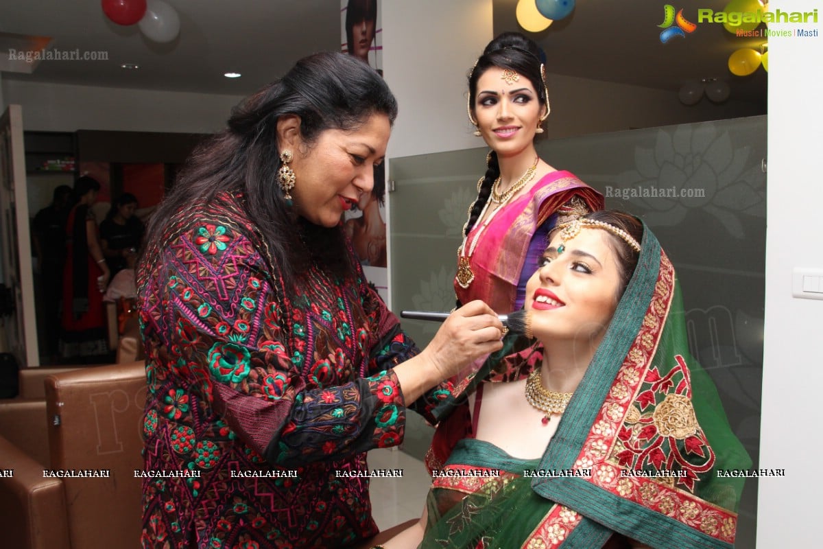 Bridal Make-up to the women of Hyderabad at Lakme, Kondapur