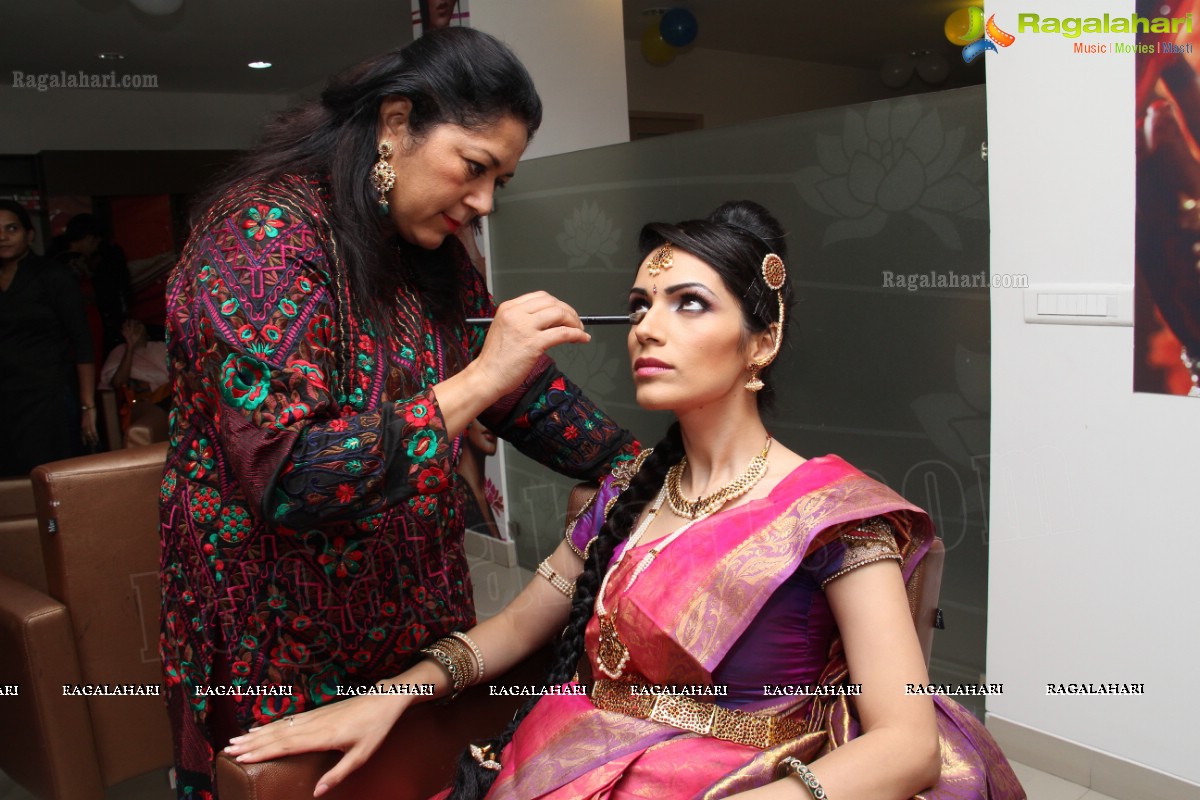 Bridal Make-up to the women of Hyderabad at Lakme, Kondapur