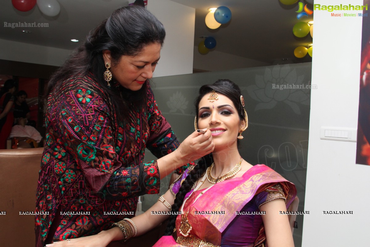 Bridal Make-up to the women of Hyderabad at Lakme, Kondapur