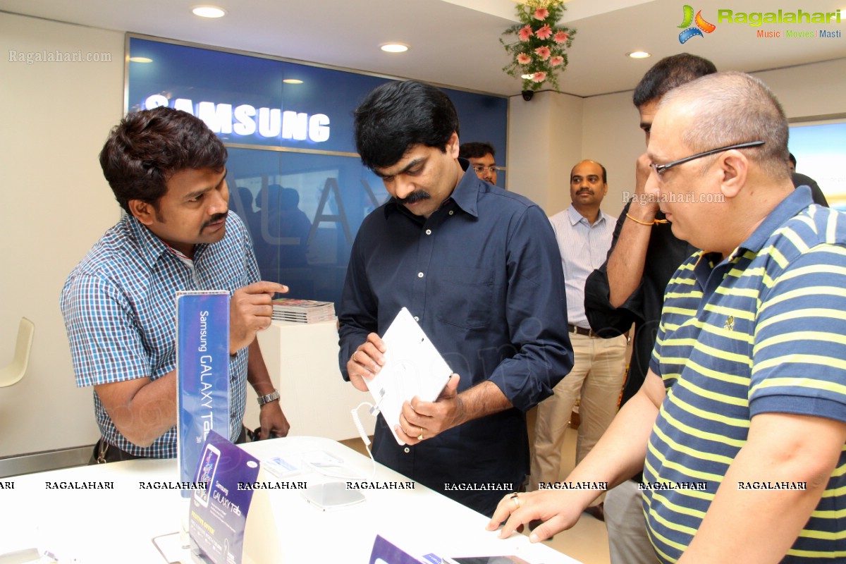 Brother Anil Kumar inaugurates Samsung Store at Jubilee Hills, Hyderabad