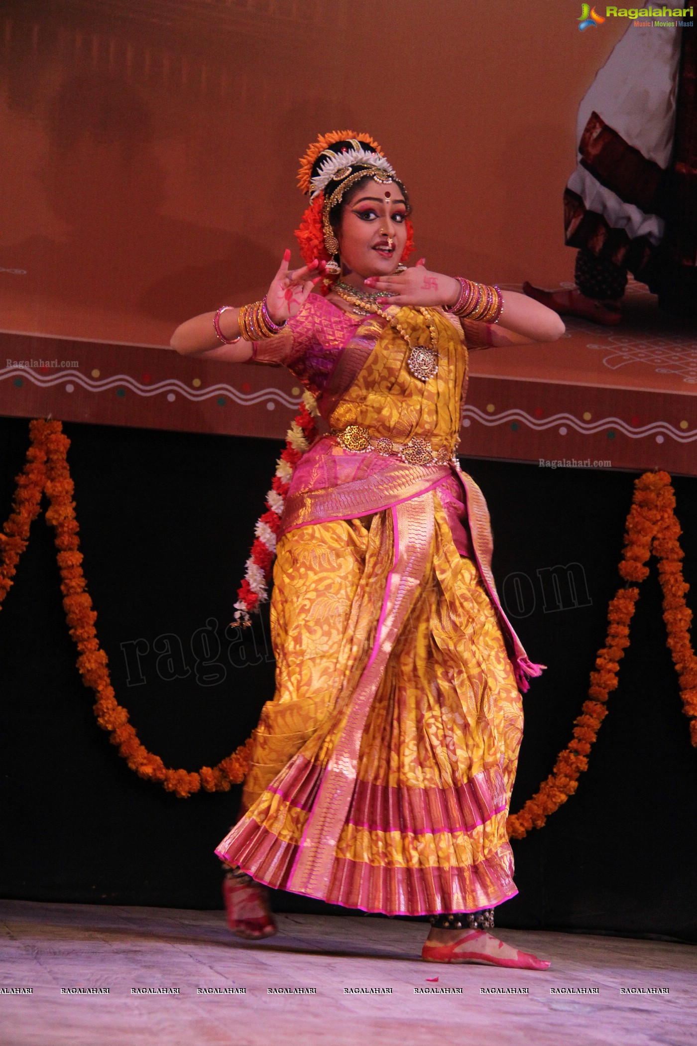 Chinmayi Mungara's Kuchipudi Rangapravesam at Ravindra Bharathi, Hyderabad