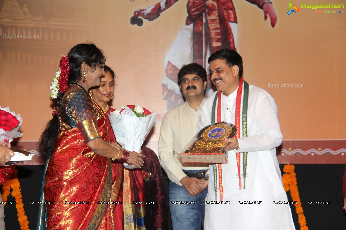 Chinmayi Mungara's Kuchipudi Rangapravesam at Ravindra Bharathi, Hyderabad