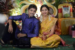 Geetha Madhuri Nandu Engagement Photos