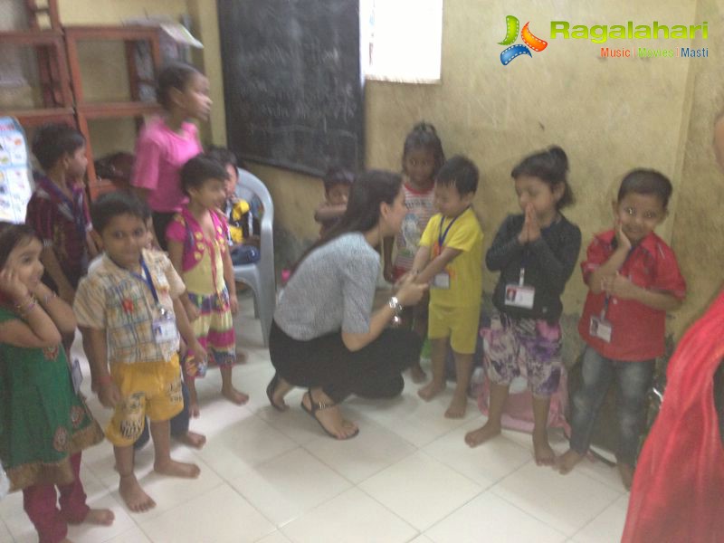 Hansika Celebrates Diwali with Poor Children