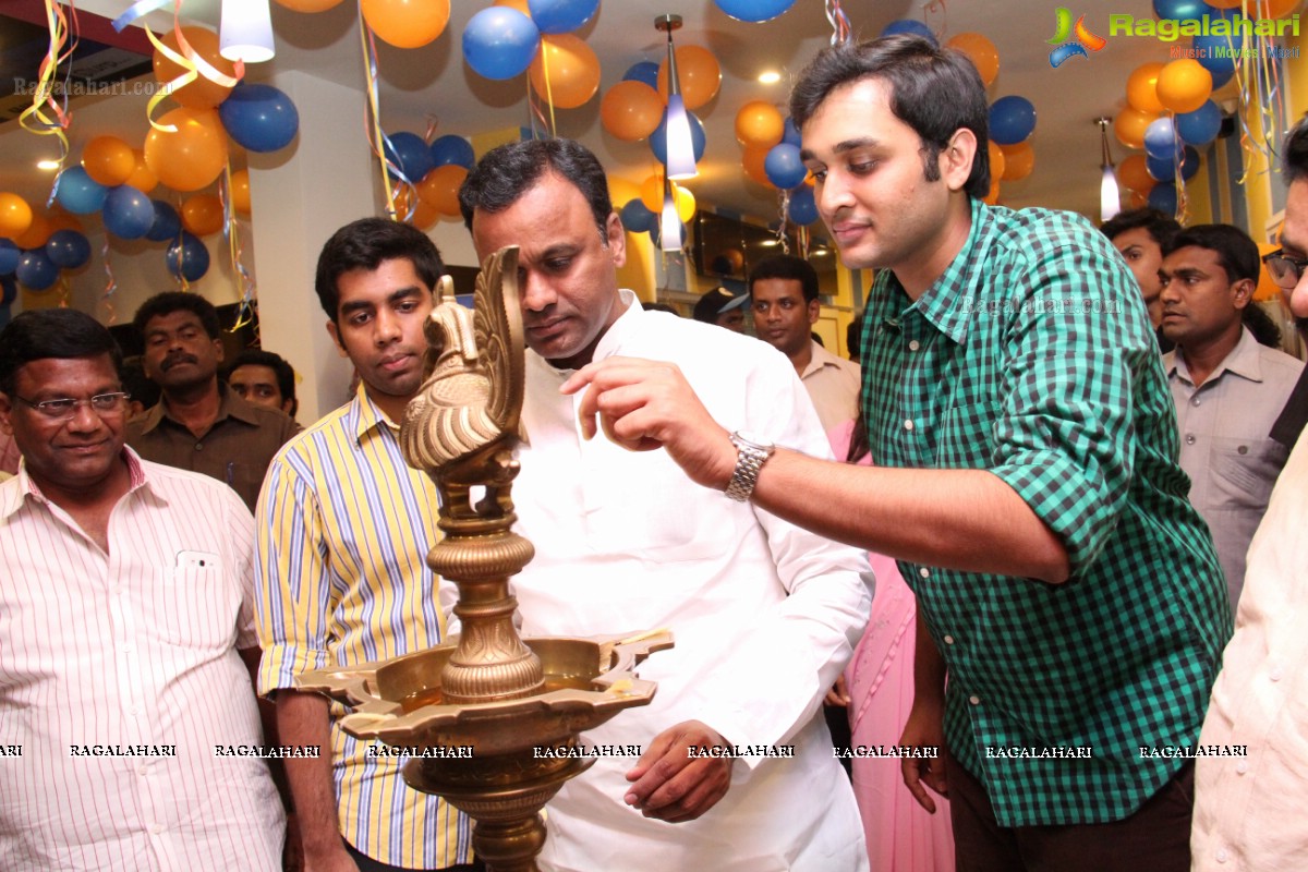 Hazzel Ice Cream Cafe Launch, Hyderabad