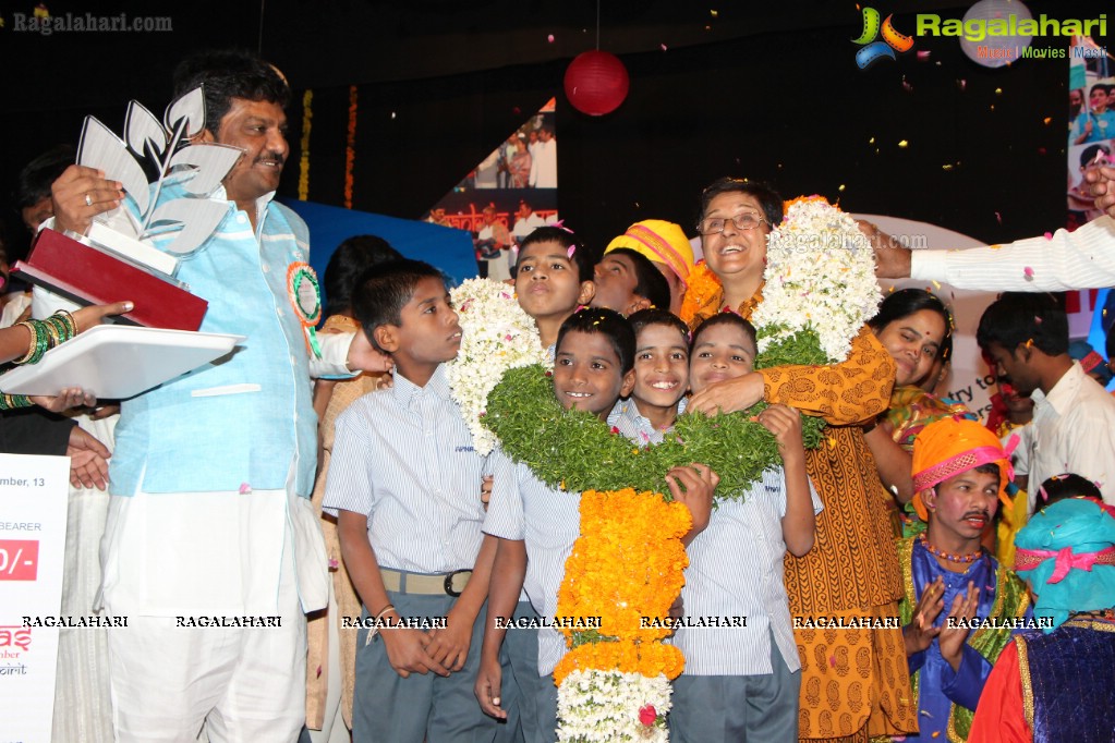 Kiran Bedi Honored With Sankalpa Sanjeevani by Suchir India