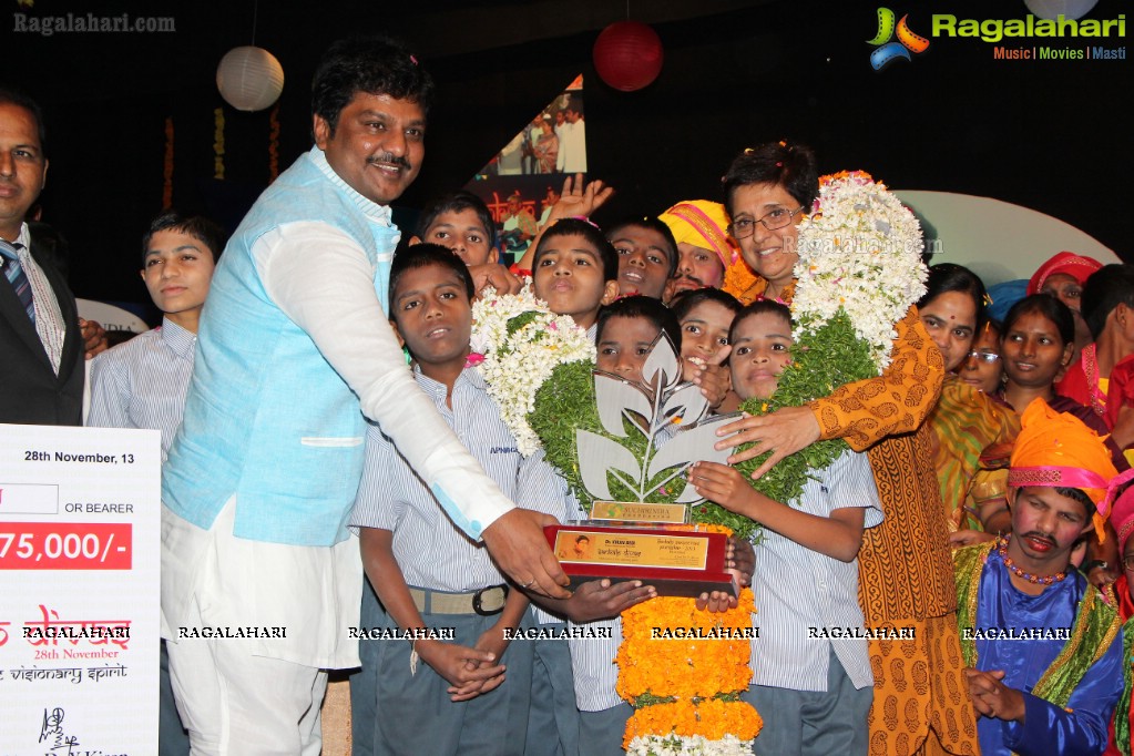 Kiran Bedi Honored With Sankalpa Sanjeevani by Suchir India