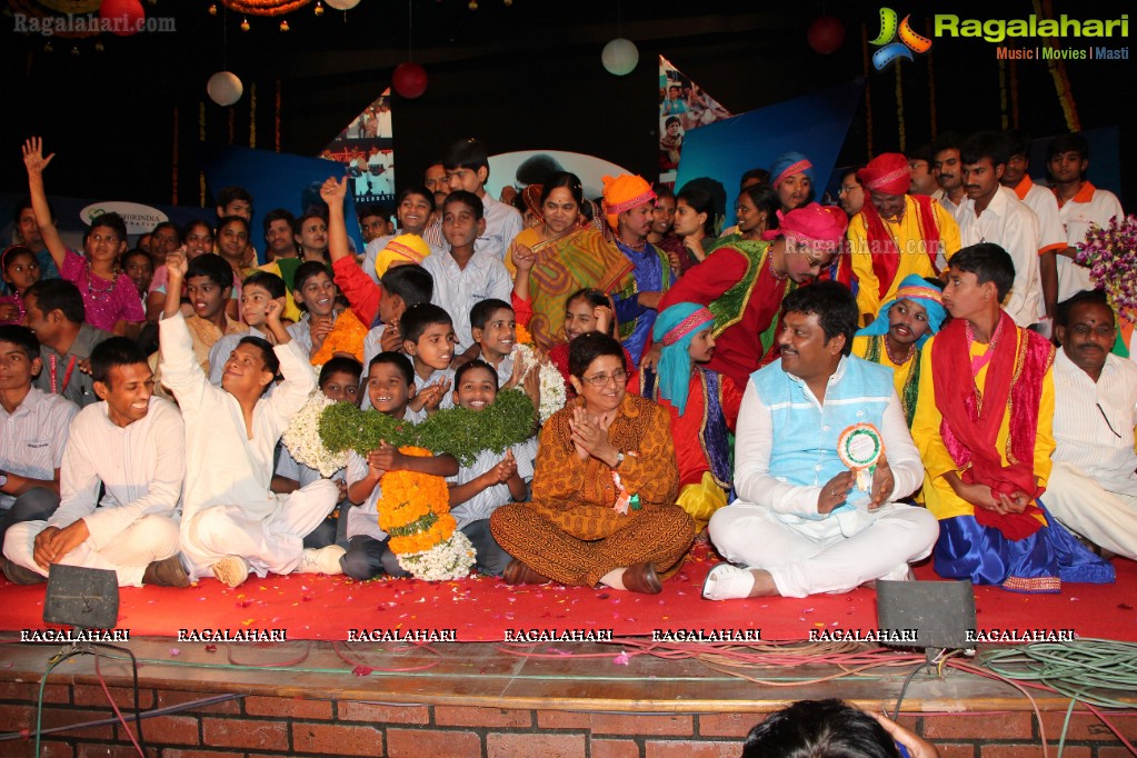 Kiran Bedi Honored With Sankalpa Sanjeevani by Suchir India