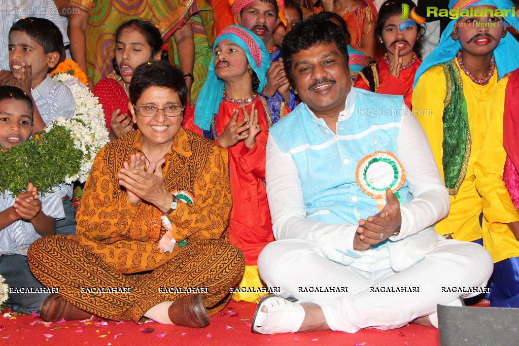 Kiran Bedi Honored With Sankalpa Sanjeevani by Suchir India