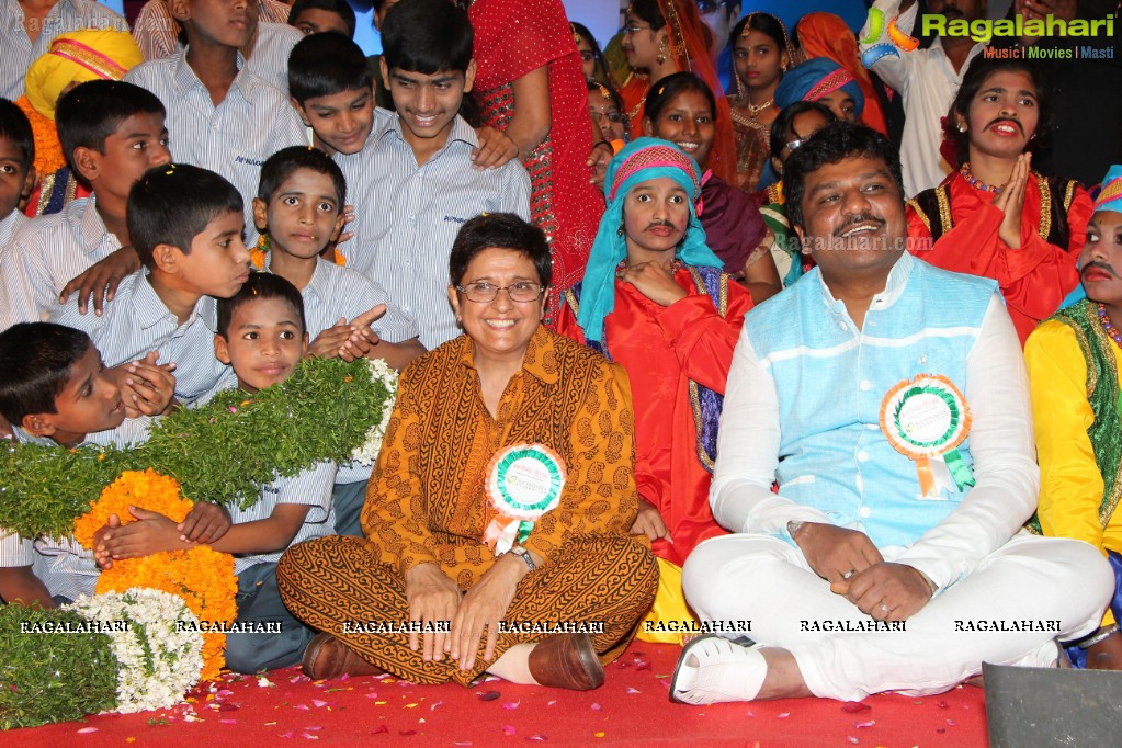 Kiran Bedi Honored With Sankalpa Sanjeevani by Suchir India