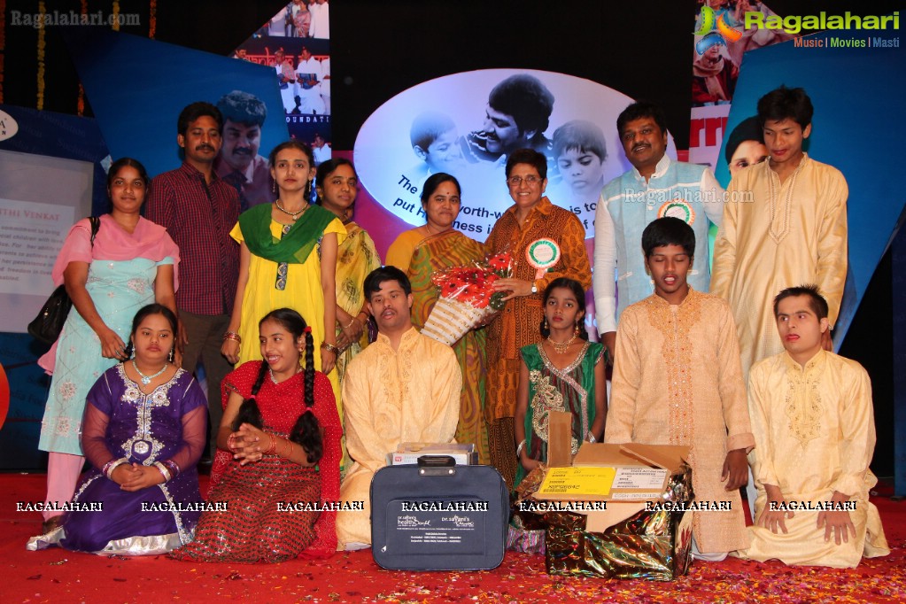 Kiran Bedi Honored With Sankalpa Sanjeevani by Suchir India