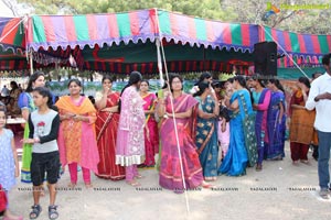 Kovvali Denduluru Picnic at Saradhi Studios