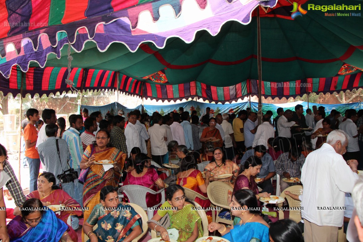 Kovvali & Denduluru Picnic at Saradhi Studios