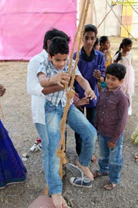 Kovvali Denduluru Picnic at Saradhi Studios