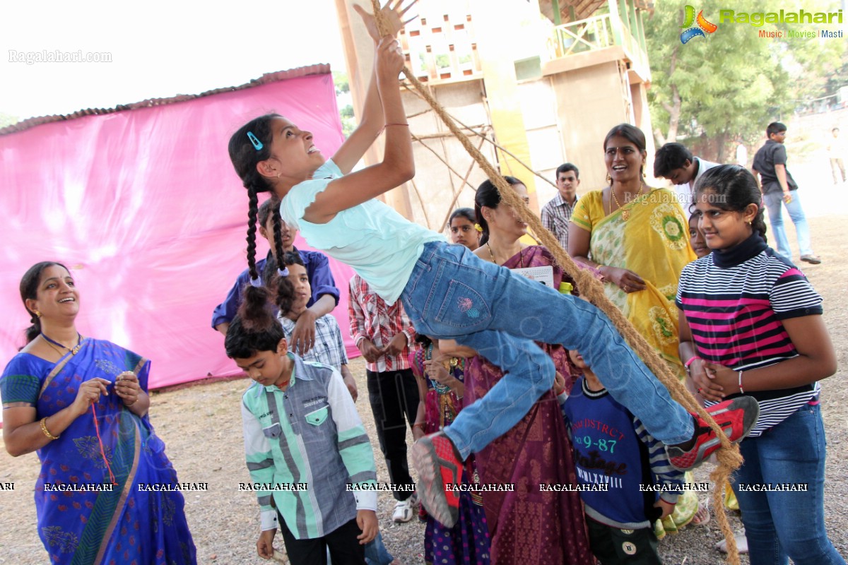 Kovvali & Denduluru Picnic at Saradhi Studios