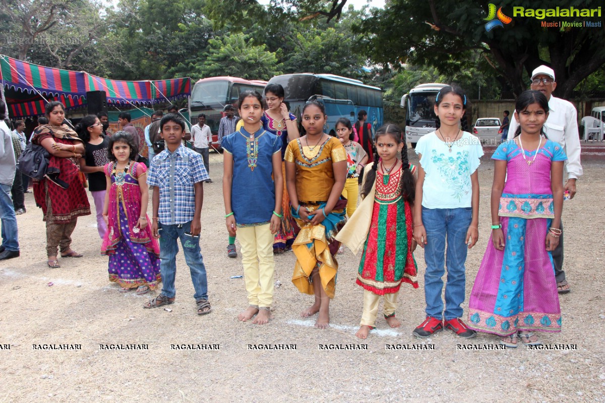 Kovvali & Denduluru Picnic at Saradhi Studios