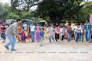 Kovvali Denduluru Picnic at Saradhi Studios