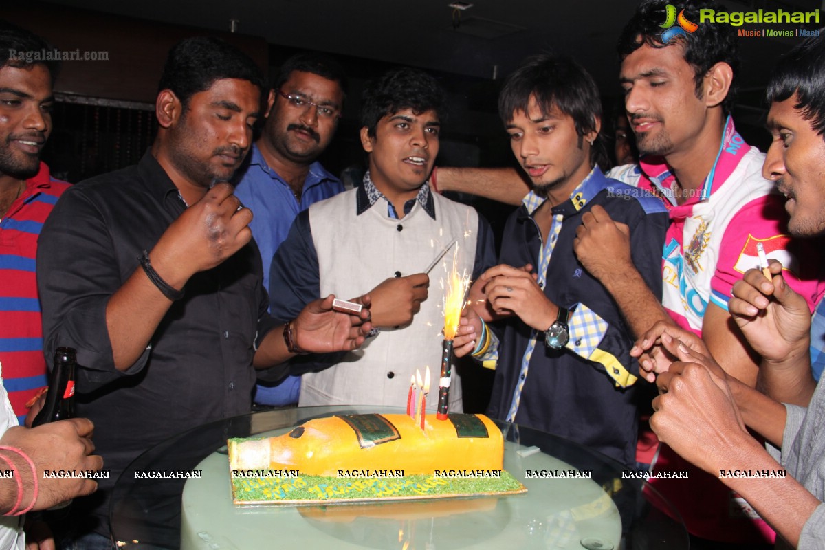 Krishnakanth Birthday Party 2013 at Sky Bar Pub & Lounge, Hyderabad