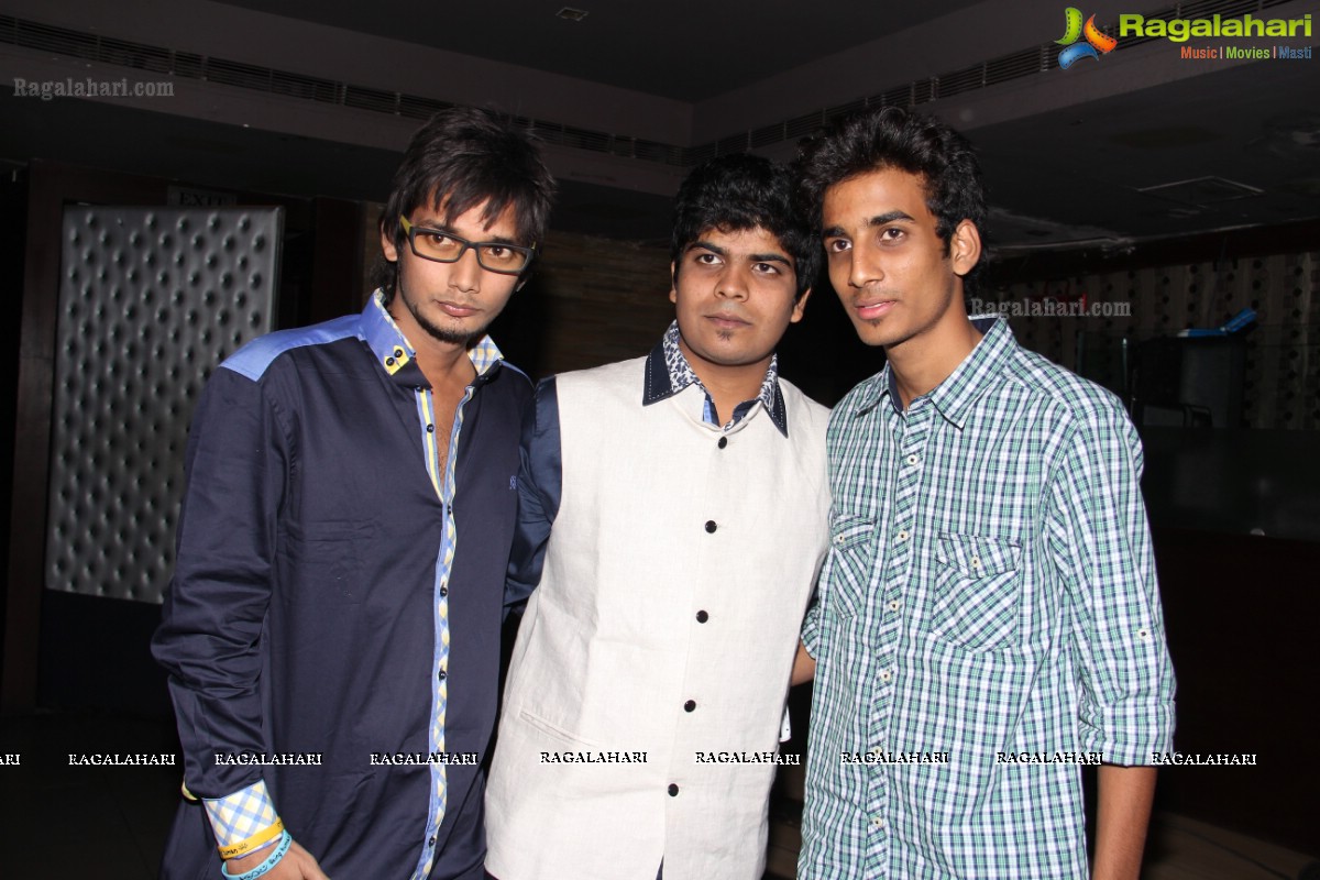 Krishnakanth Birthday Party 2013 at Sky Bar Pub & Lounge, Hyderabad