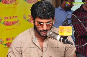 Vishal Krishna at Radio Mirchi