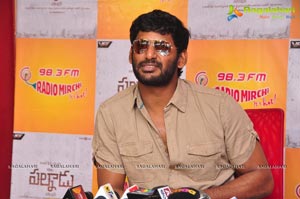 Vishal Krishna at Radio Mirchi