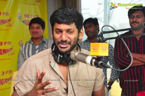 Vishal Krishna at Radio Mirchi