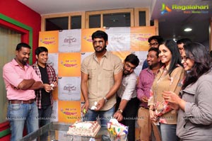 Vishal Krishna at Radio Mirchi