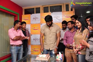 Vishal Krishna at Radio Mirchi