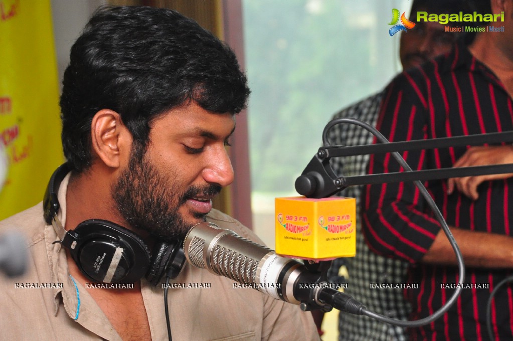 Vishal Krishna at Radio Mirchi