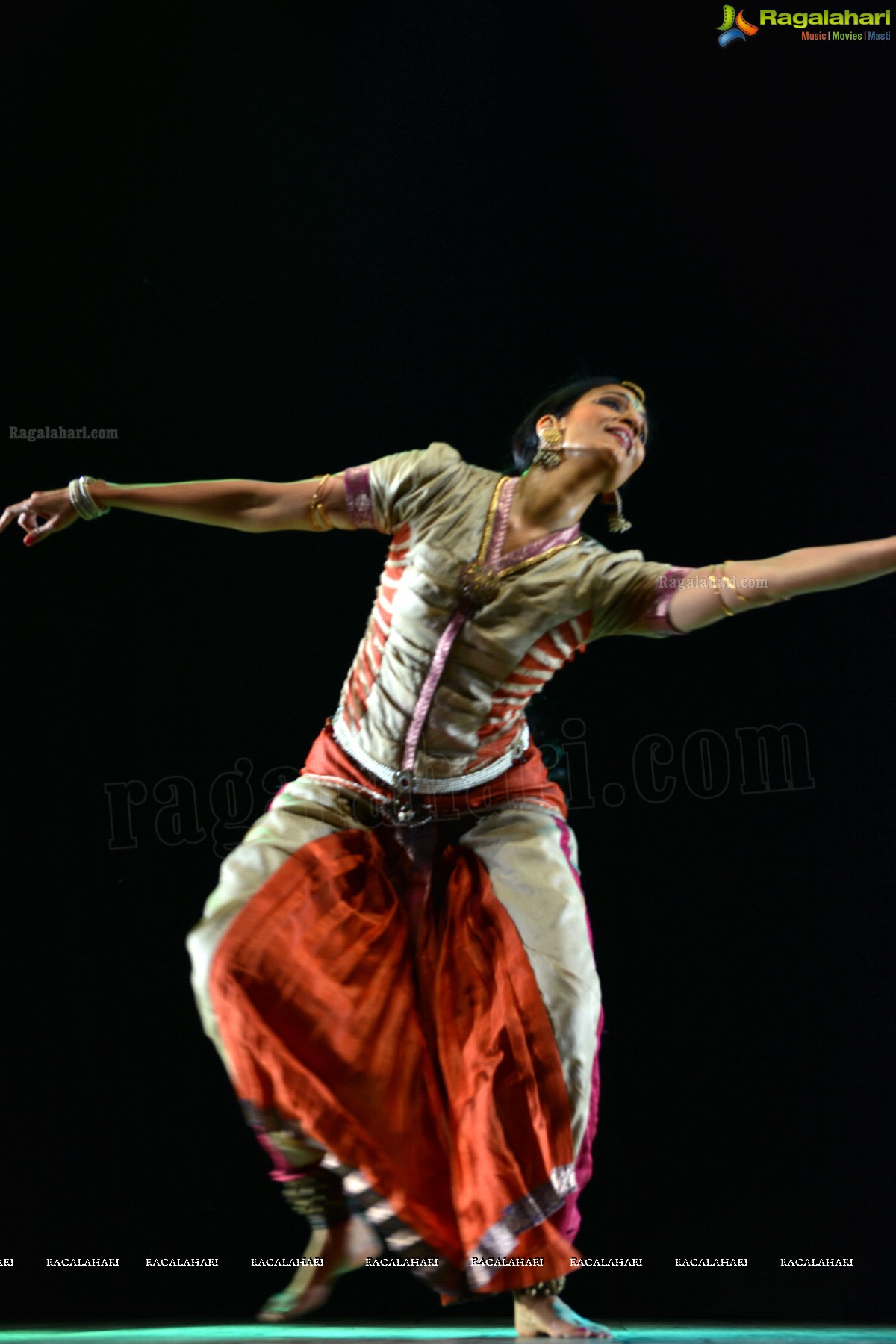 The Prophet: A Dance Theatre by Savitha Sastry