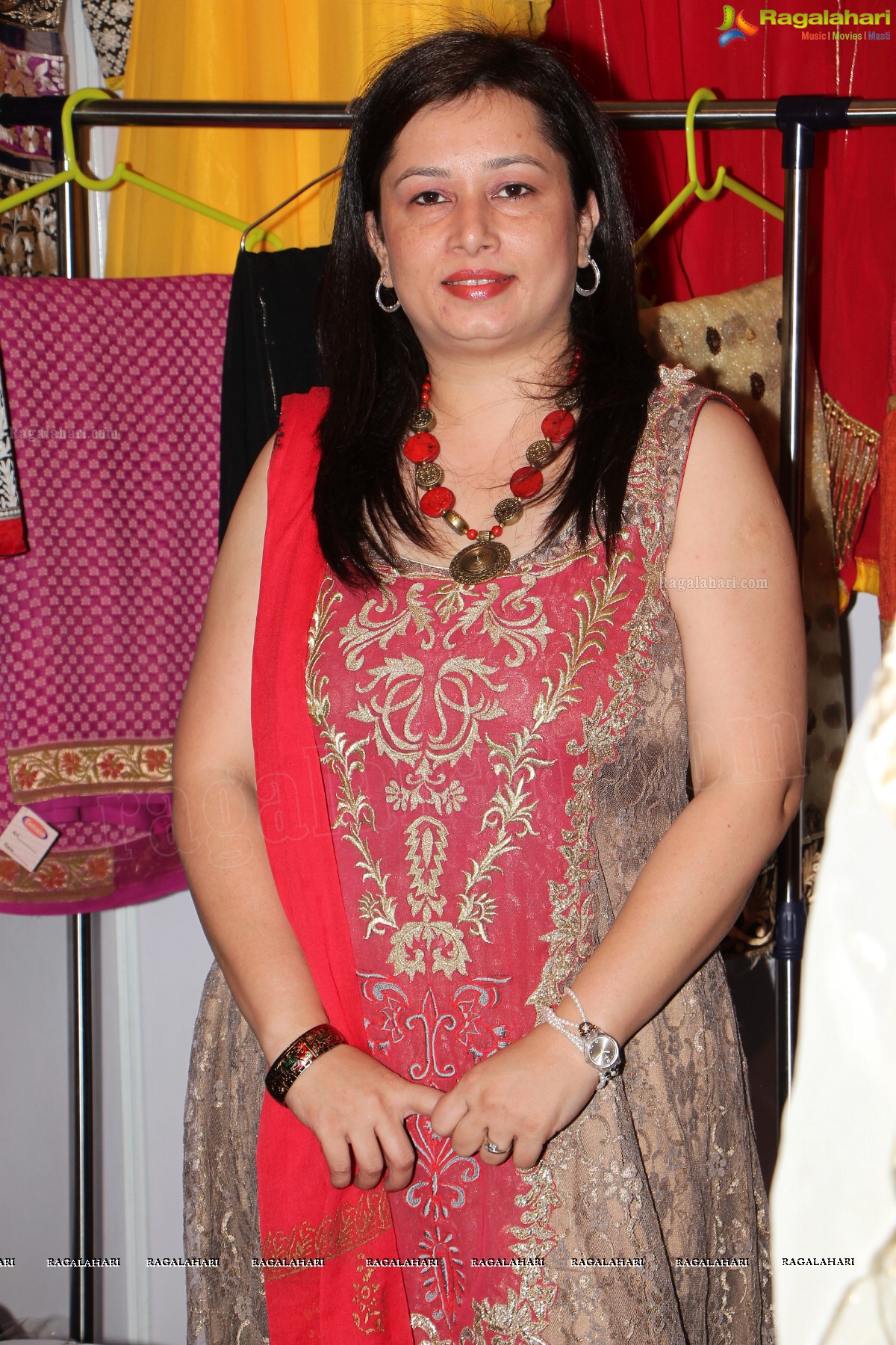 Suhani Kalita launches Desire Designer Exhibition, Hyderabad