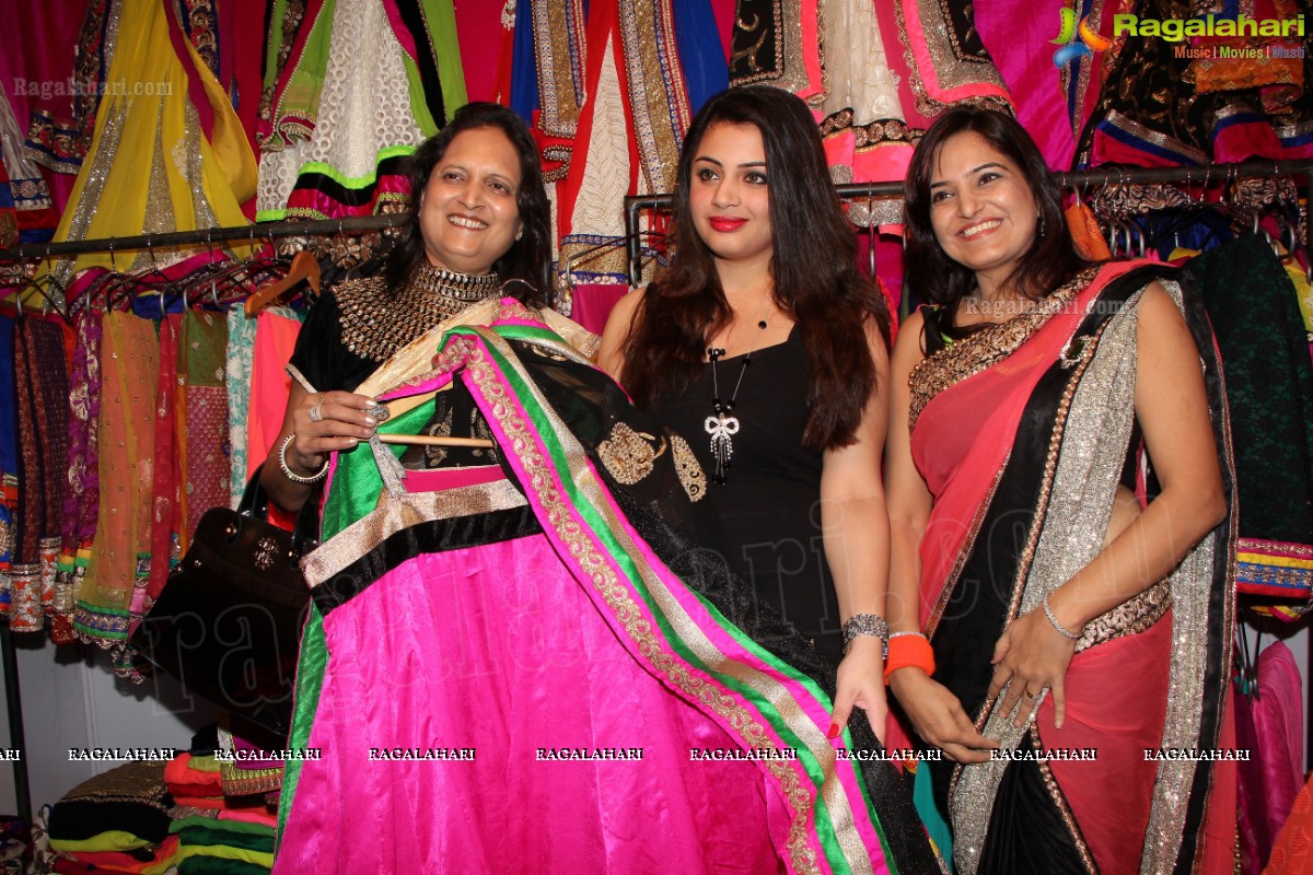 Suhani Kalita launches Desire Designer Exhibition, Hyderabad