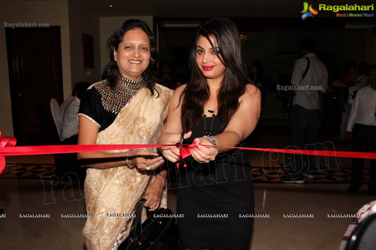 Suhani Kalita launches Desire Designer Exhibition, Hyderabad