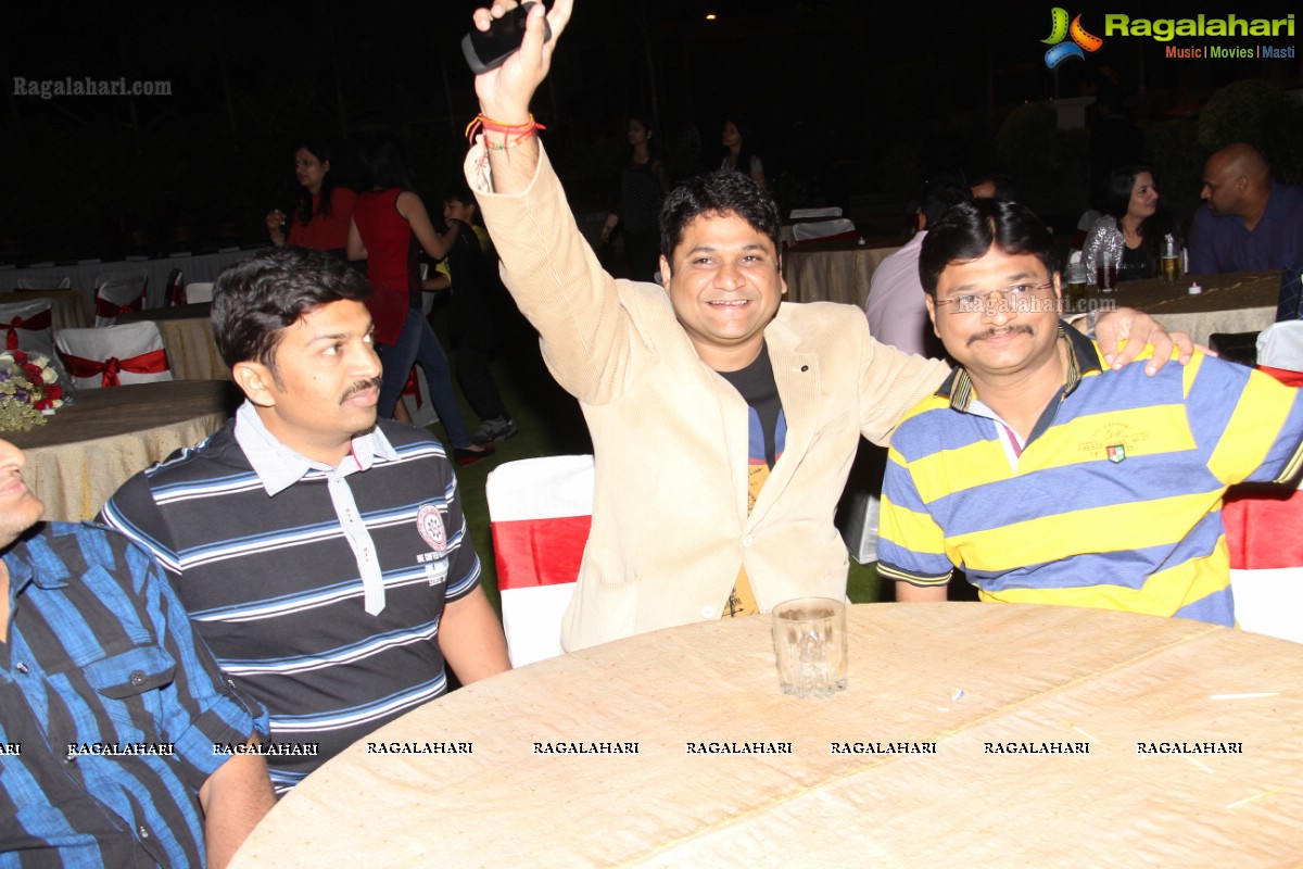 Sulekha-Sandeep Patwari's Anniversary Bash