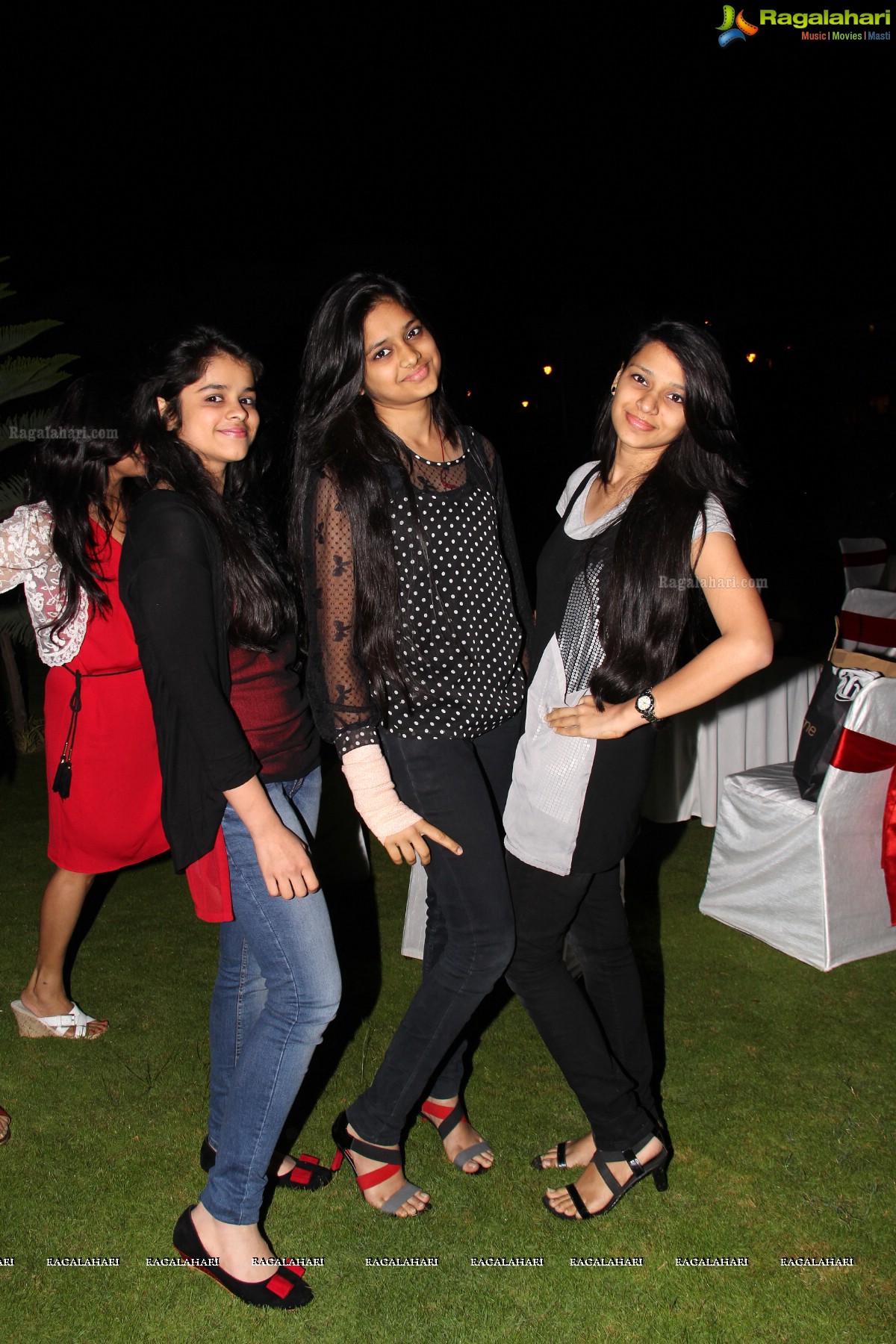 Sulekha-Sandeep Patwari's Anniversary Bash