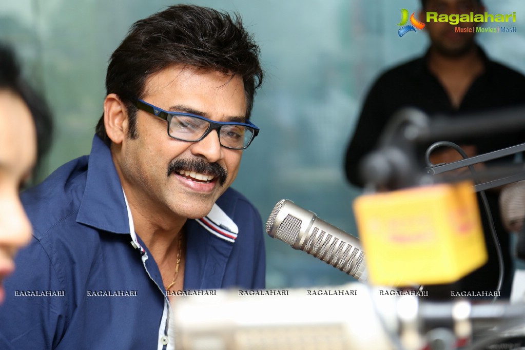 Venkatesh at Radio Mirchi