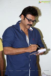 Venkatesh at Radio Mirchi