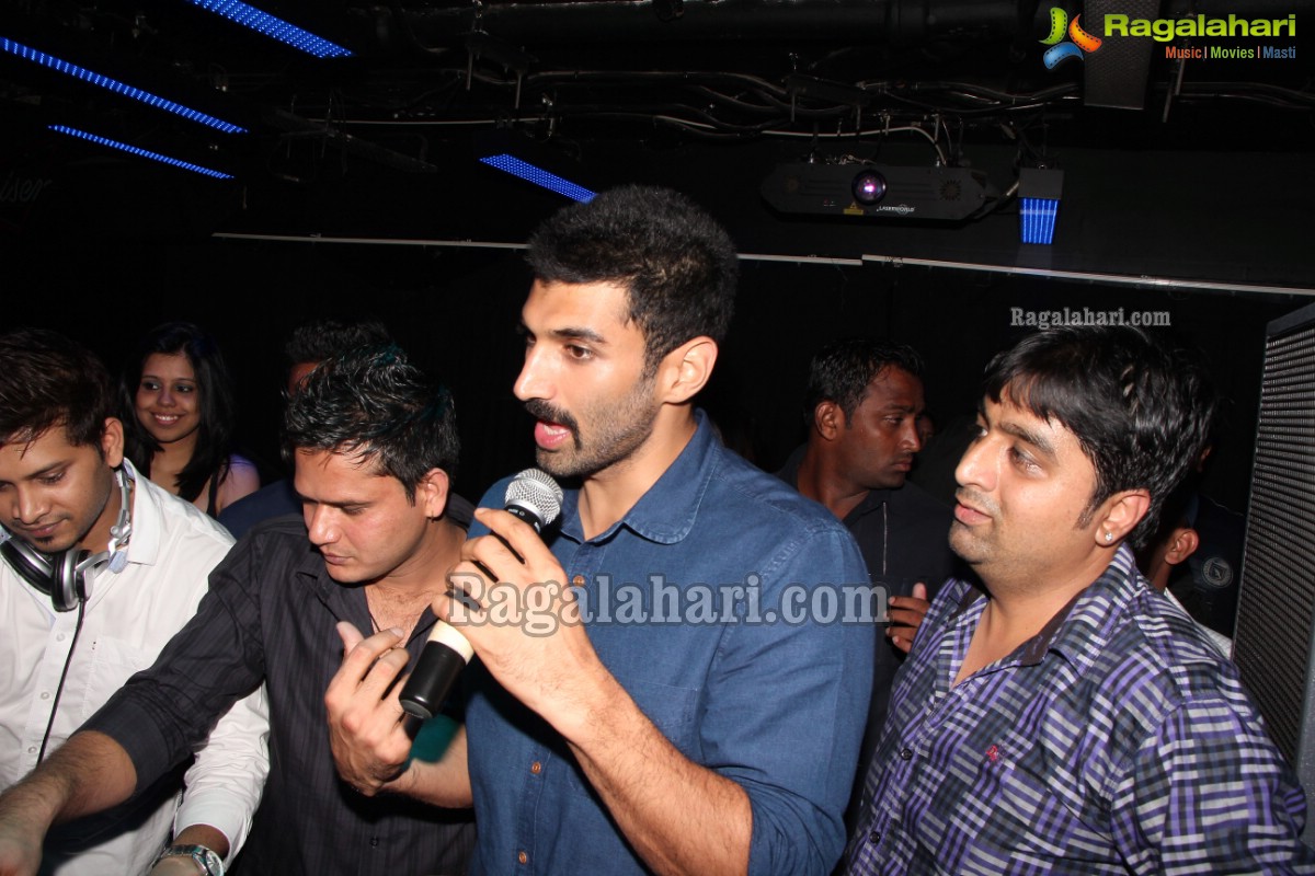 Celebrity Night With Aditya Roy Kapoor at Kismet, Hyderabad