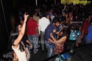 Madhu Shalini Sadhna Singh at Kismet Pub