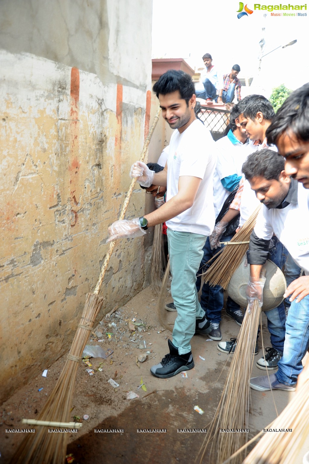 Hero Ram joins Swachh Bharat Campaign