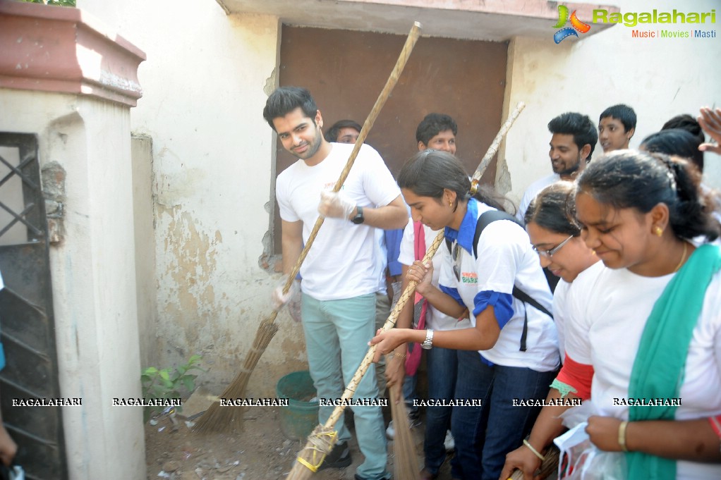 Hero Ram joins Swachh Bharat Campaign