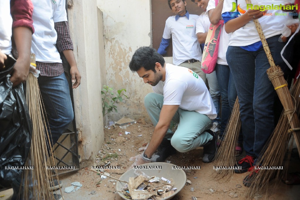 Hero Ram joins Swachh Bharat Campaign