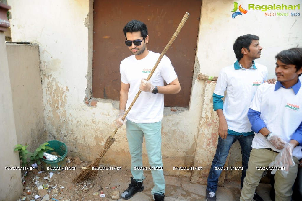 Hero Ram joins Swachh Bharat Campaign