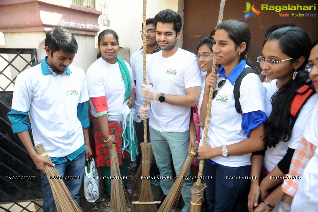 Hero Ram joins Swachh Bharat Campaign