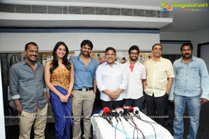 Pilla Nuvvu Leni Jeevitham Press Meet