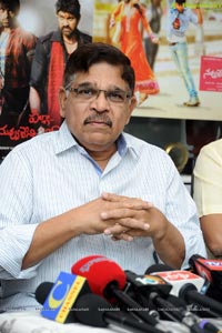 Pilla Nuvvu Leni Jeevitham Press Meet