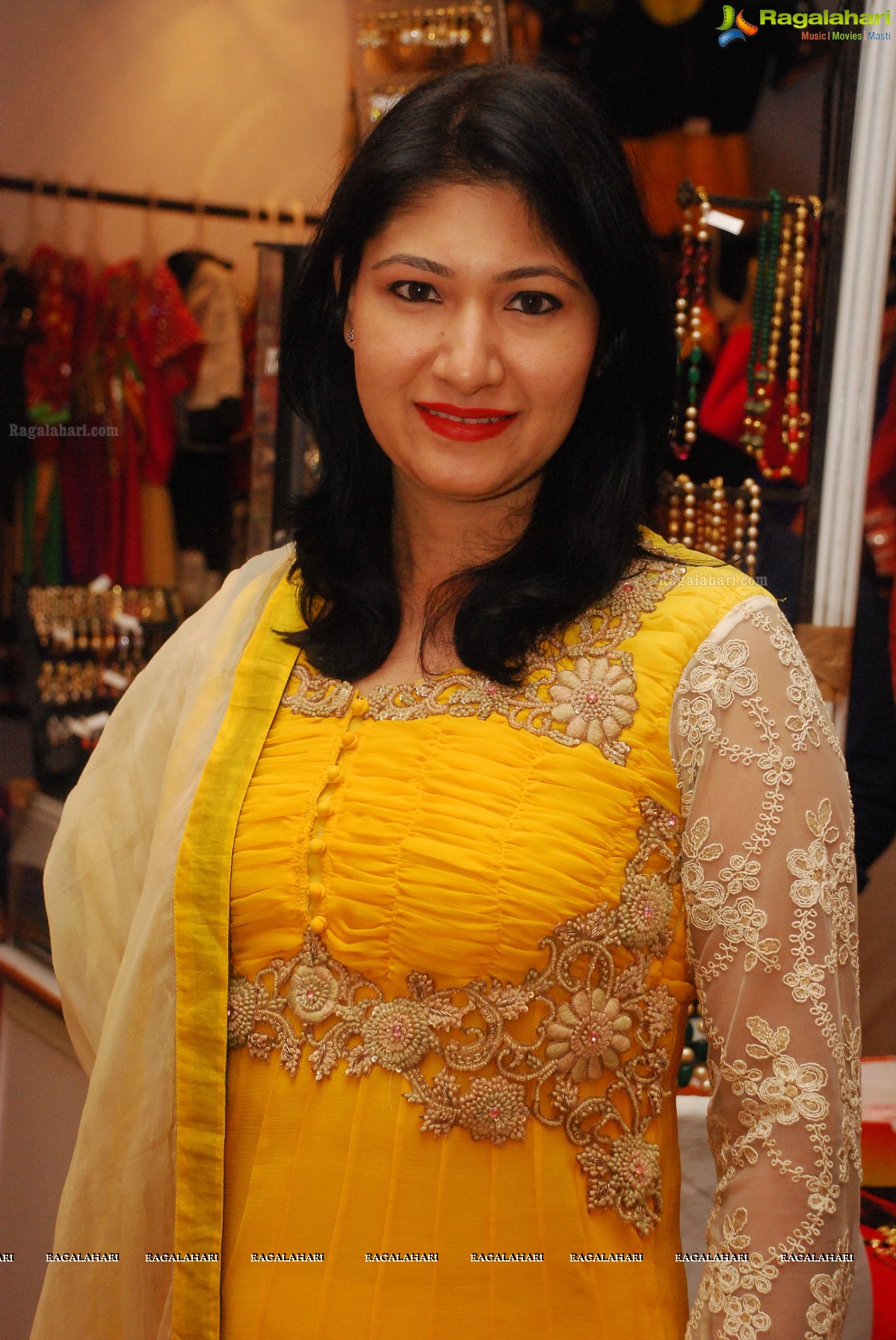 Akritti Elite Exhibition launched by Pooja Kiran